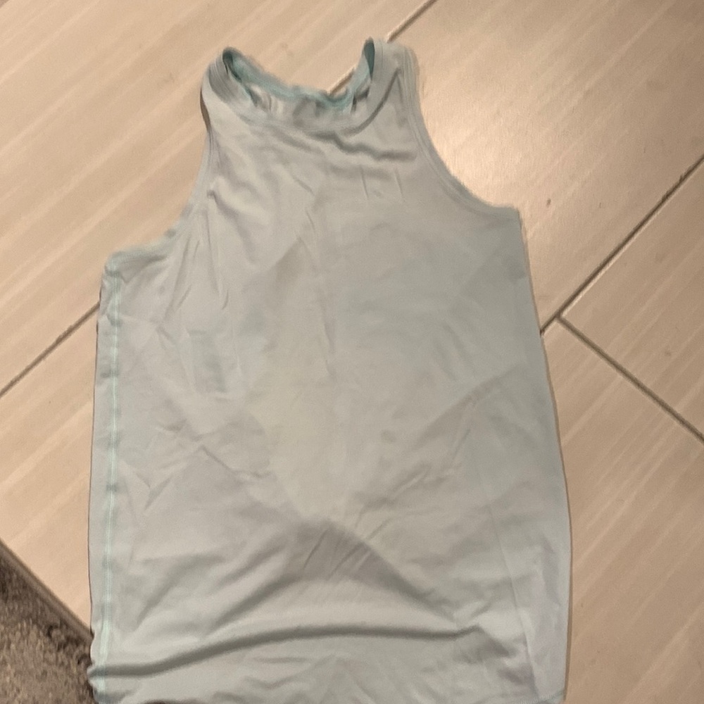Lululemon aqua tank w/open back, size 4